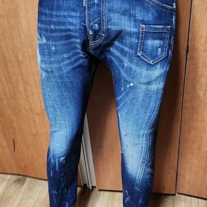 [BUNJANG] DSQUARED2 Pink Layered Painting Distressed Denim Jeans / [DSQUARED2] 디스퀘어드2 핑크 밴딩 레이어드 페인팅 디스 데님