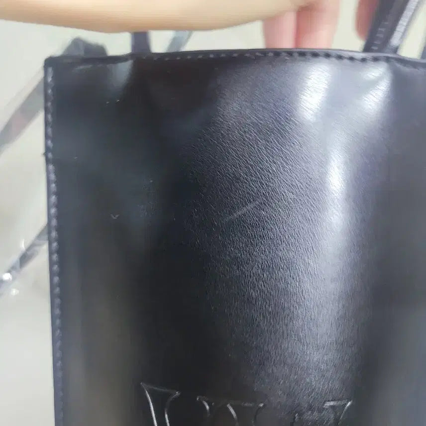 [BUNJANG] Vera Wang Black Mini Tote Crossbody Bag / 베라왕 블랙 미니 토트백 크로스백