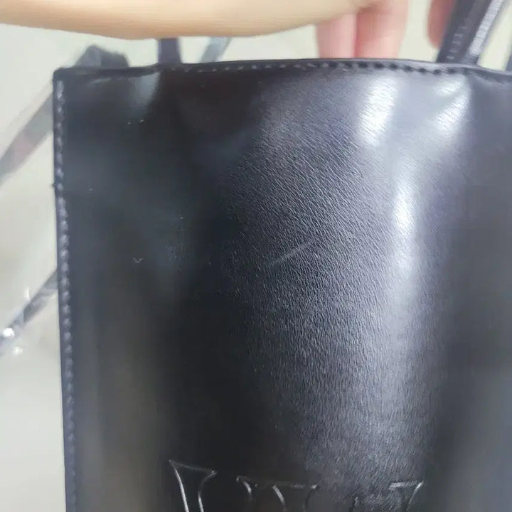 [BUNJANG] Vera Wang Black Mini Tote Crossbody Bag / 베라왕 블랙 미니 토트백 크로스백