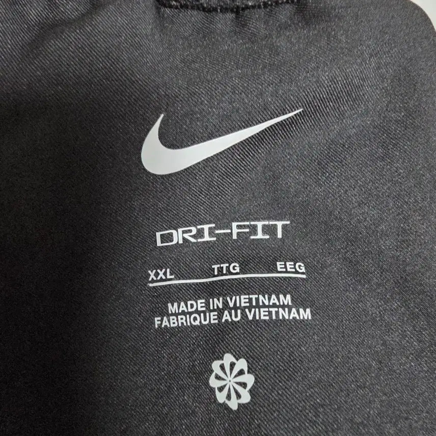 [SOLD OUT] 나이키 드라이핏 스우시 우븐 조거 팬츠 블랙 (XXL/95)