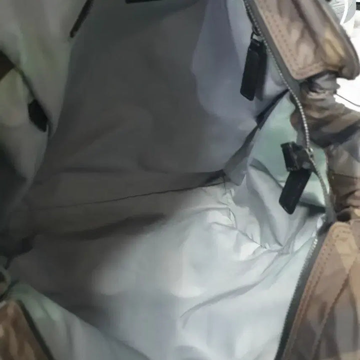 [BUNJANG] Burberry Nylon Check Tote Bag / 버버리 나일론 체크 토트백 /크로스백 컨디션 좋아요.
