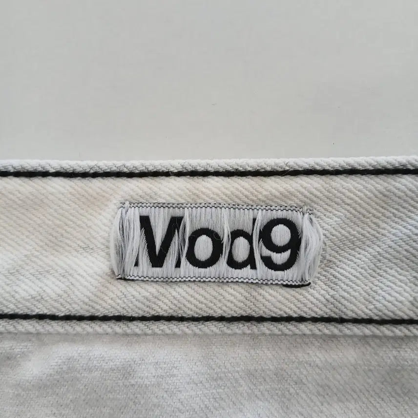 [BUNJANG] Mod9 White Washing Denim Pants / Mod9 화이트 워싱 데님 팬츠