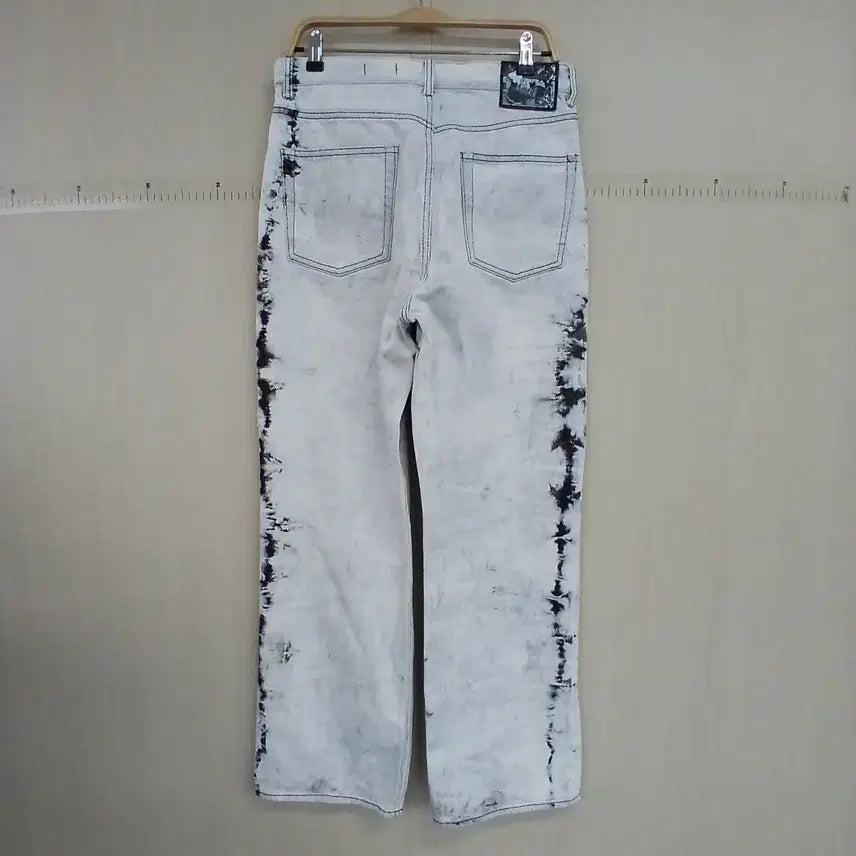 [BUNJANG] Mod9 White Washing Denim Pants / Mod9 화이트 워싱 데님 팬츠