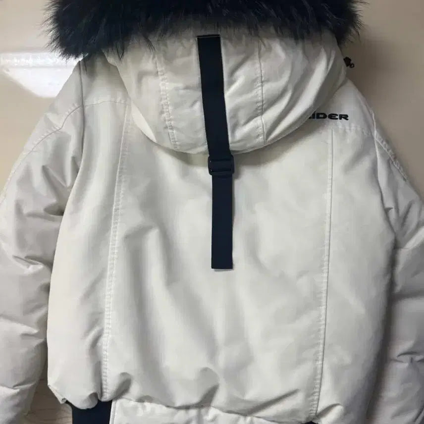 [BUNJANG] Aider Unisex White Padded Jacket / 아이더 화이트 패딩