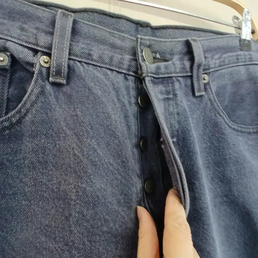[SOLD OUT] 리바이스 501xx 빈티지 블루 데님 청바지