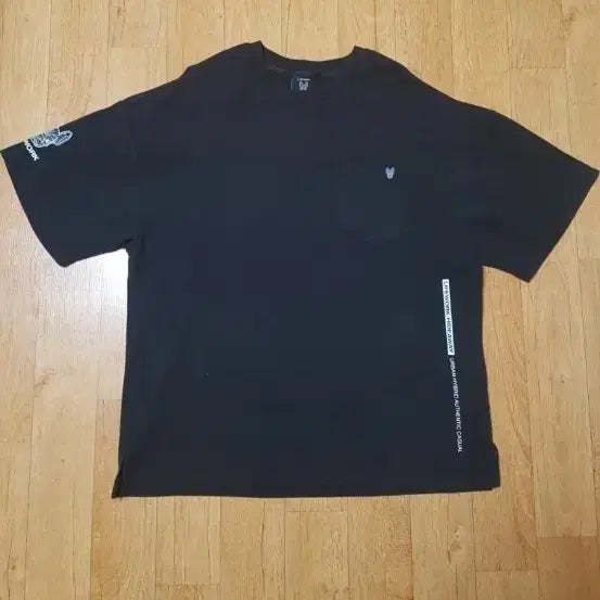 [SOLD OUT] (정품새상품급)라이프워크 기능성 포켓 블랙 반팔티,110