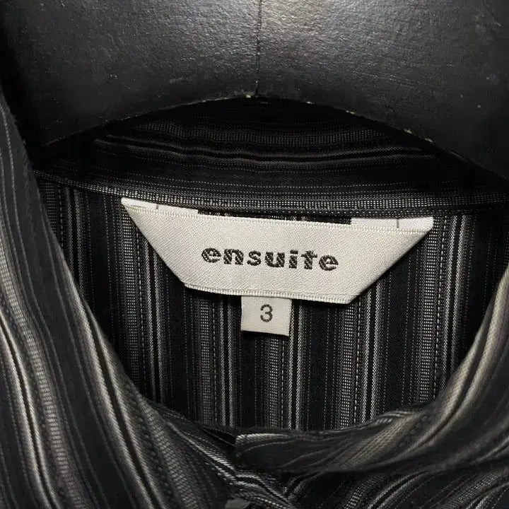 [BUNJANG] ENSUITE Striped Pocket Shirt / 빈티지 ENSUITE 스트라이프 포켓 셔츠