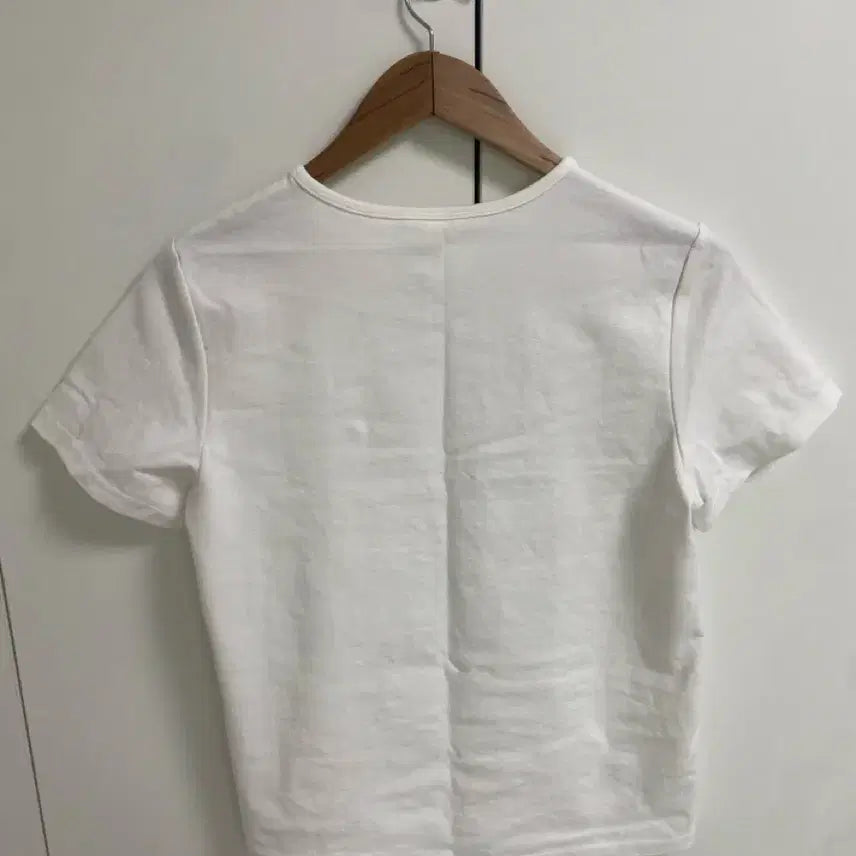[SOLD OUT] 프븏스 프리티 멱살티 M 새상품급