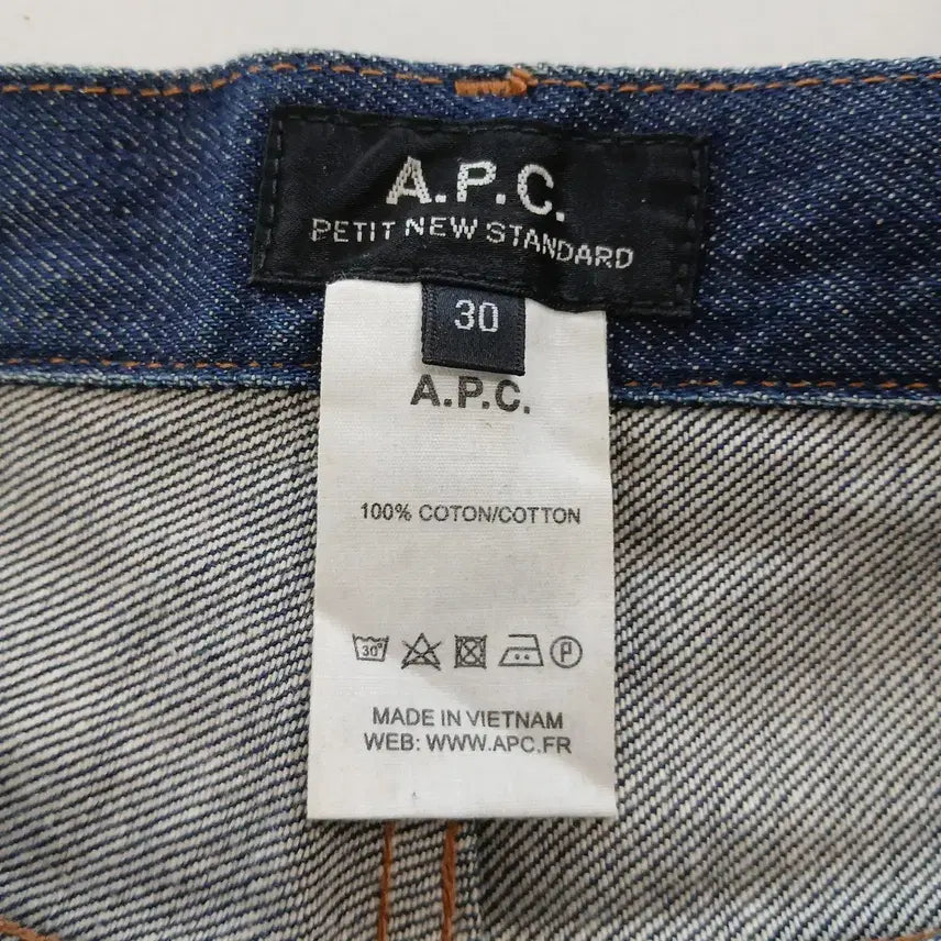 [BUNJANG] A.P.C. Raw Denim Slim Fit Jeans / A.P.C. 생지 데님 청바지