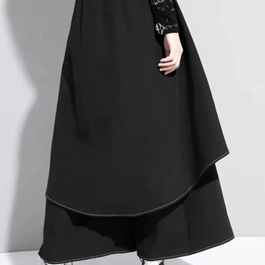 [SOLD OUT] 페이크 투피스 비대칭히피 와이드 레그 바지(XXL)