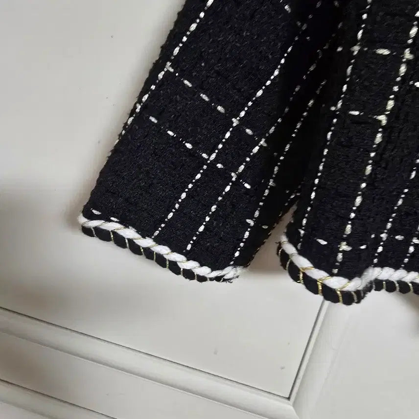 [BUNJANG] HanYiYu Tweed Jacket Black / HanYiYu 트위드 자켓 블랙