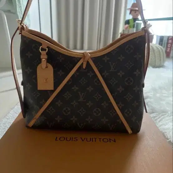[BUNJANG] Carryall Monogram Shoulder Bag / 캐리올 모노 숄더백