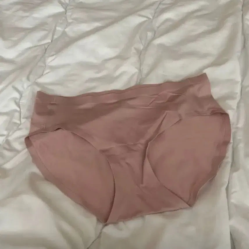 [BUNJANG] Seamless Triangle Panties / 심리스 삼각팬티