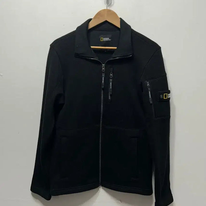 [BUNJANG] National Geographic Black Zip-Up Jacket M / 내셔널지오그래픽 블랙 집업 자켓 M