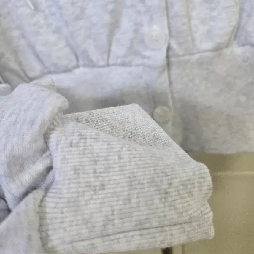 [BUNJANG] Gray Cropped Hooded Cardigan / 회색 후드 가디건 크롭 기장