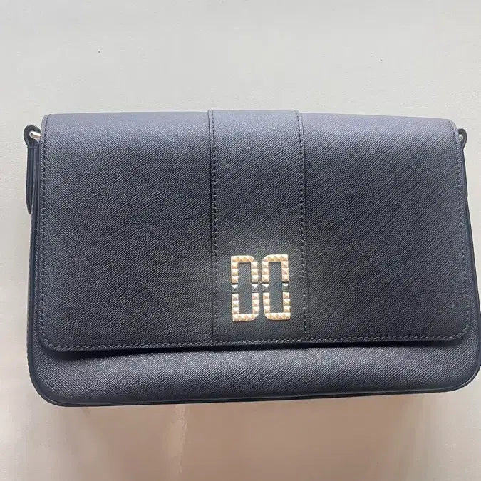 [SOLD OUT] 닥스 블랙 DD 로고 클러치백