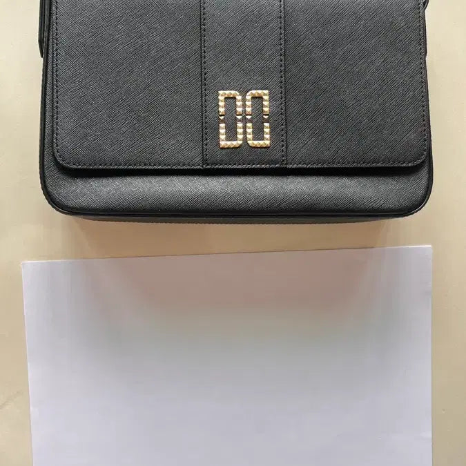 [SOLD OUT] 닥스 블랙 DD 로고 클러치백