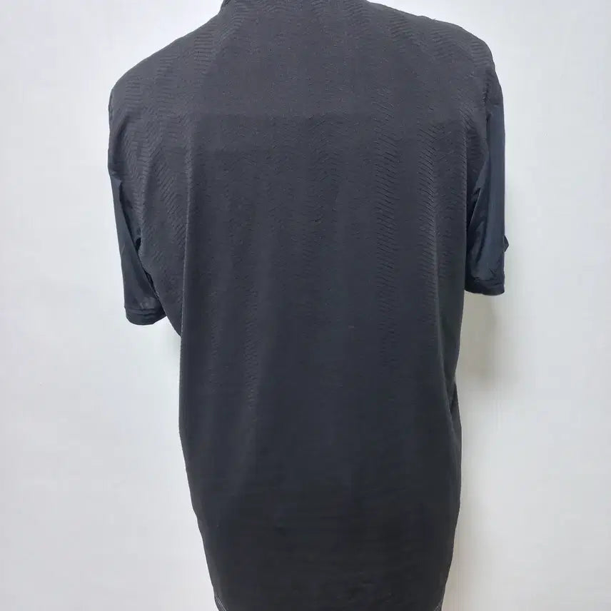 [SOLD OUT] 머렐/남성용/반집업반팔/상태굿/사이즈100