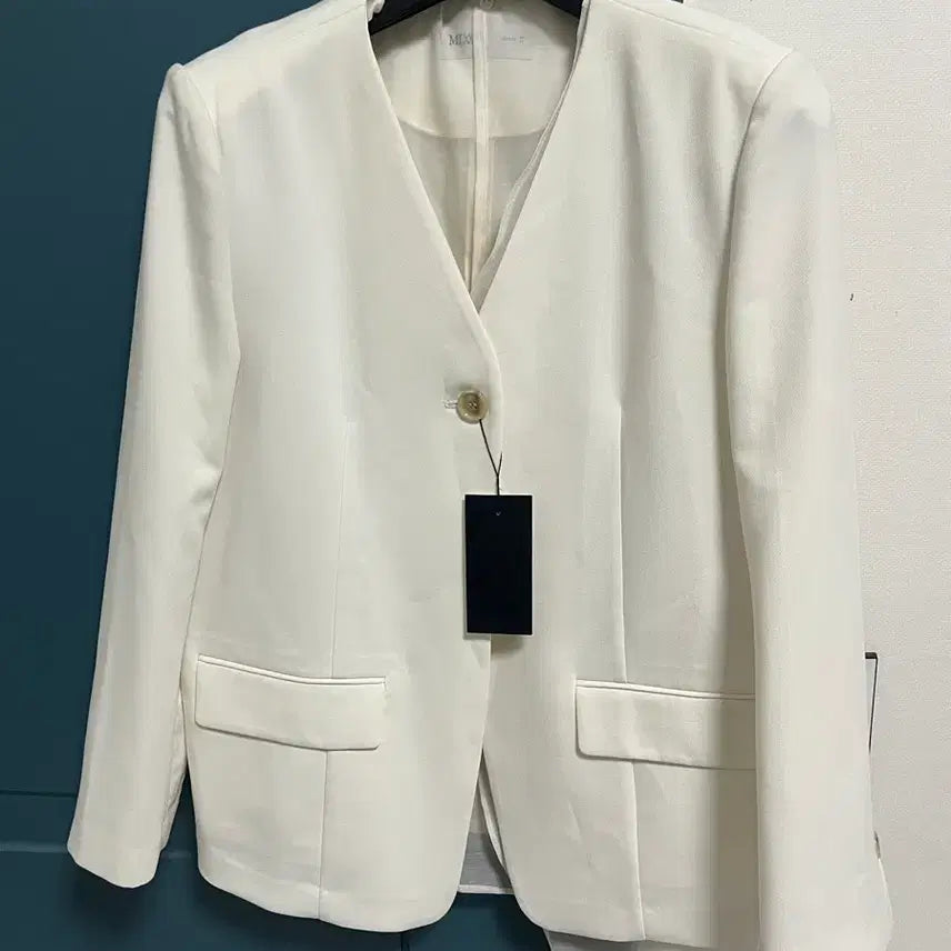[BUNJANG] MIXXO Two-Way Oversized V-Neck Jacket Ivory / 미쏘 투웨이 오버핏 브이넥 자켓 아이보리 (택달린 새상품, 착샷 O)