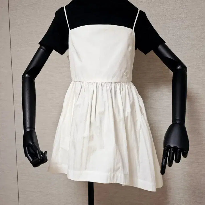 [BUNJANG] Lucky Chouette Black and White Bustier Top / 럭키슈에뜨 블랙앤화이트 뷔스티에 36