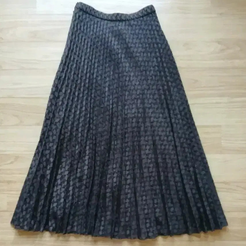 [BUNJANG] CECI OU CELA Pleated Skirt / 미착용 CECI OU CELA 브랜드의 플리츠 스커트