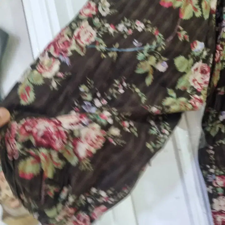 [BUNJANG] Open Shoulder Floral Blouse / 봄 여름 오픈솔더 면블라우스. 가슴단면63