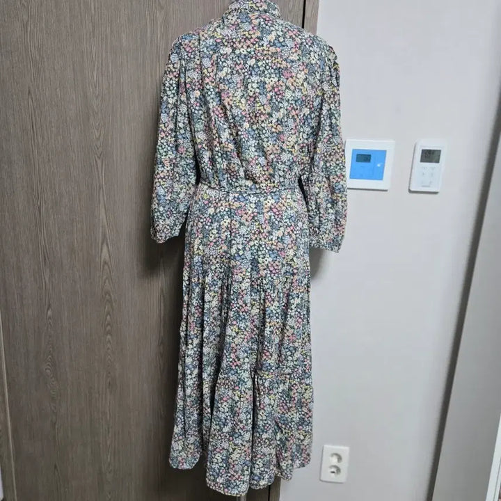 [BUNJANG] Thursday Island Floral Pattern Long Dress / 써스데이아일랜드 플라워 패턴 롱 원피스