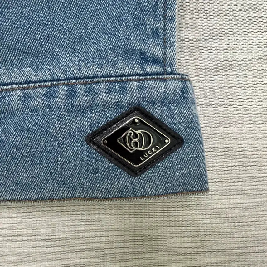 [SOLD OUT] 럭키슈에트 데님 뷔스티에 36