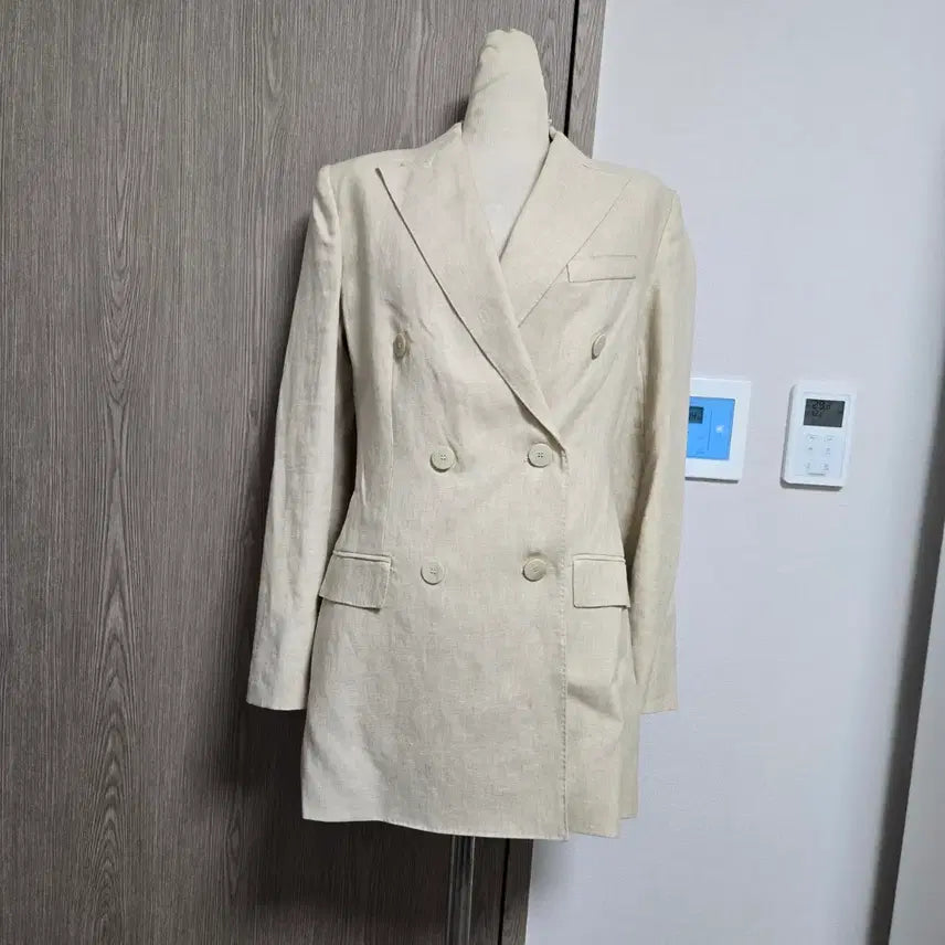 [SOLD OUT] 주말특가!!  띠어리 매장판 베이지색 린넨 정장 세트 0