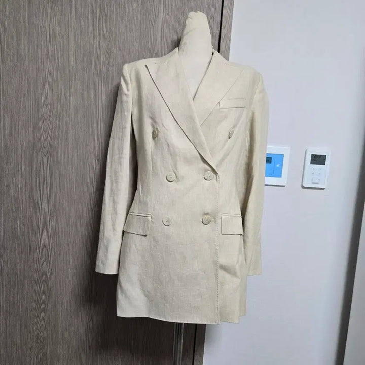 [SOLD OUT] 주말특가!!  띠어리 매장판 베이지색 린넨 정장 세트 0
