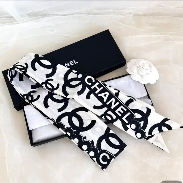 [BUNJANG] Chanel CC Twilly Scarf / 샤넬 cc트윌리 스카프 새상품