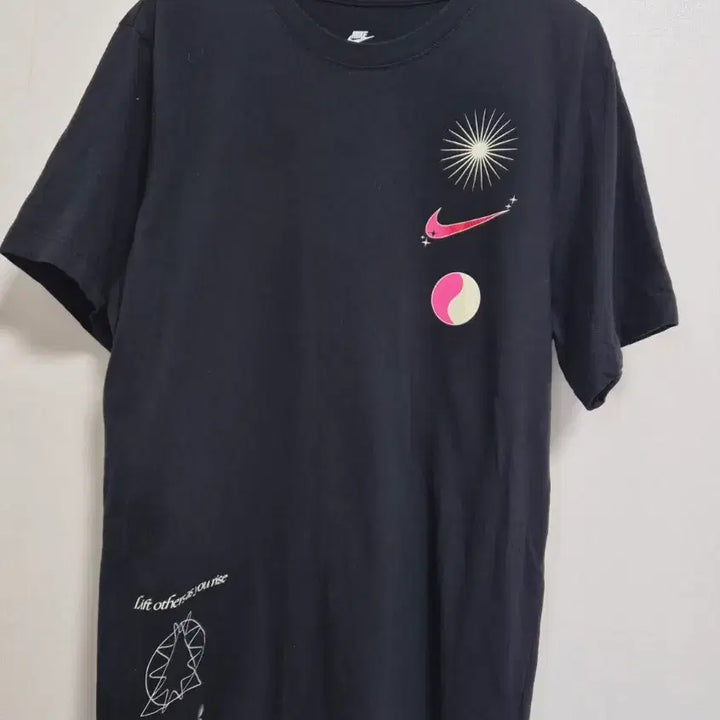 [BUNJANG] Nike Swoosh Black T-shirt / 나이키 스우시 반팔 티셔츠 블랙