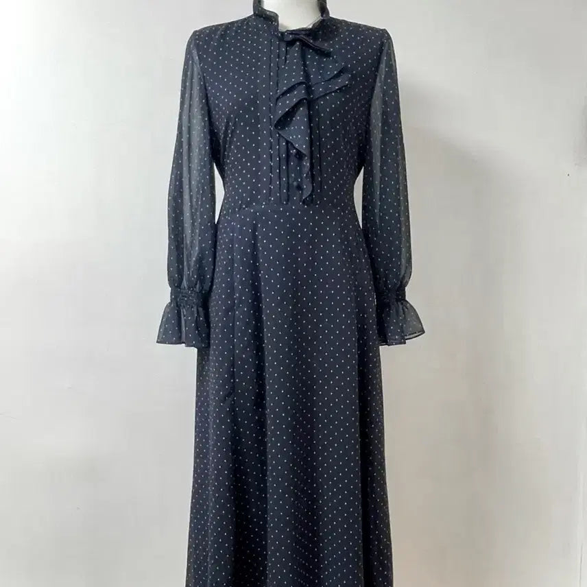 [BUNJANG] jj지고트 Navy Sheer Ruffle Long Dress / 지고트 네이비 시스루 쉬폰 셔링 프릴 롱 원피스 55