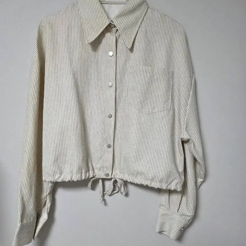 [BUNJANG] Striped Crop Jacket / 66~77/A급/크롭 봄여름가을용 스트라이프 자켓