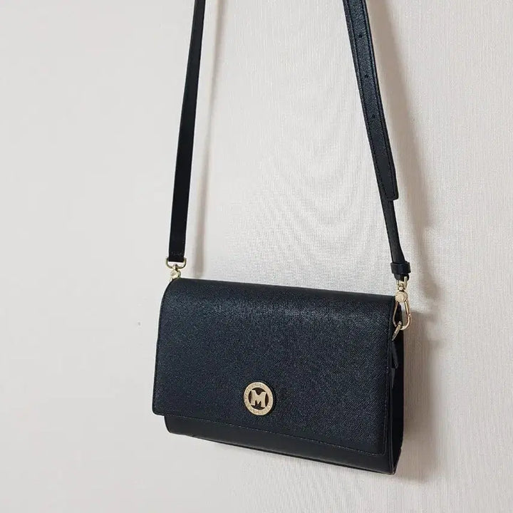 [BUNJANG] Metrocity Crossbody Bag / 메트로시티 크로스백 ㅡ 정품