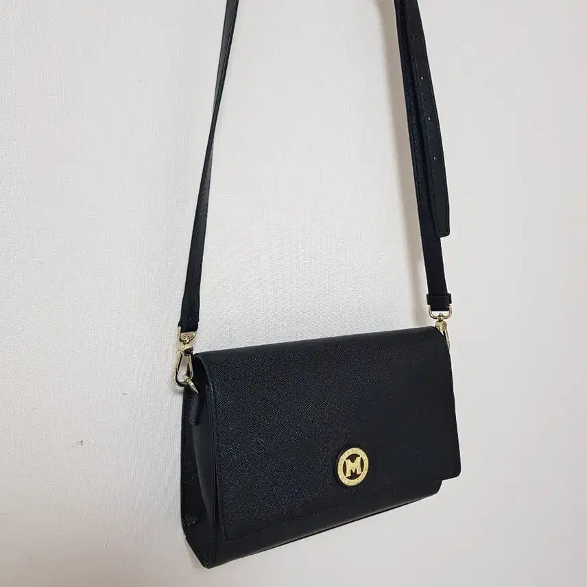 [BUNJANG] Metrocity Crossbody Bag / 메트로시티 크로스백 ㅡ 정품