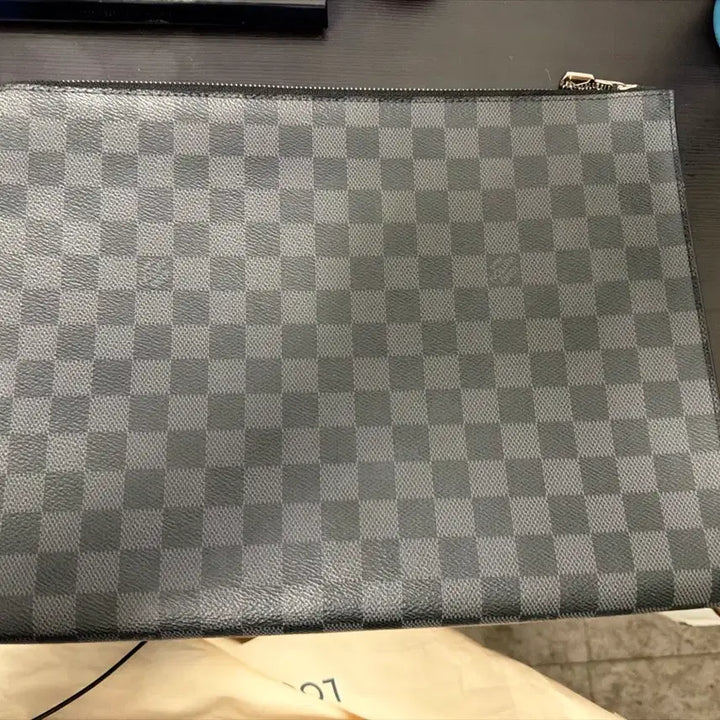 [BUNJANG] Louis Vuitton Damier Clutch Bag / 루이비통 다미에 클러치 백