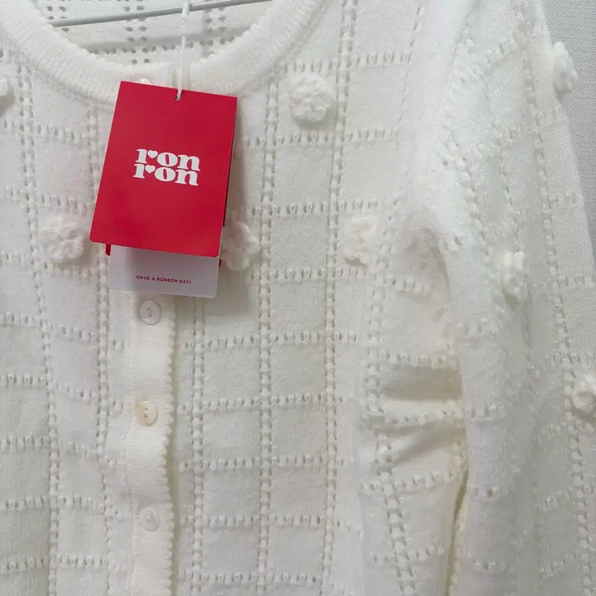 [SOLD OUT] 론론 플라워 니트 가디건