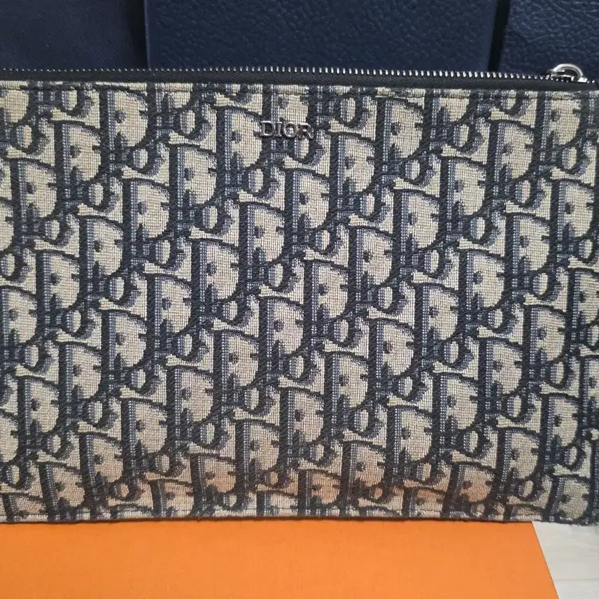 [BUNJANG] Dior Oblique A5 Clutch / 디올 오블리크 A5 클러치