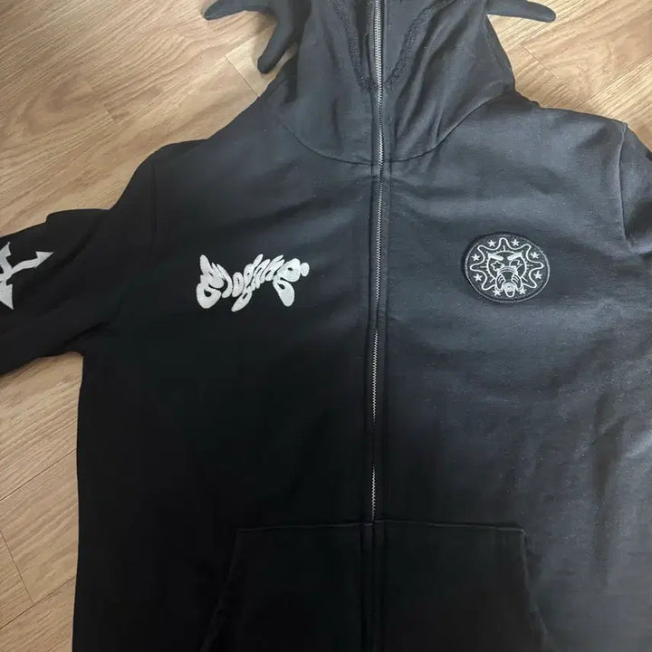 [BUNJANG] Glogang Black Hoodie / Glogang 글로갱 블랙 후디 공홈 L 사이즈 판매합니다