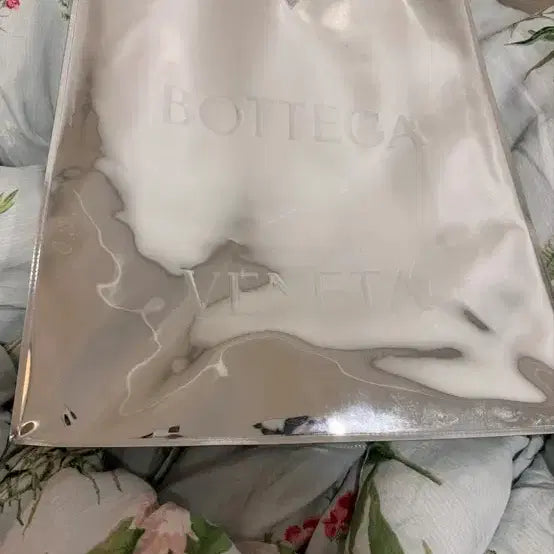[SOLD OUT] 보테가베네타 pvc쇼핑백
