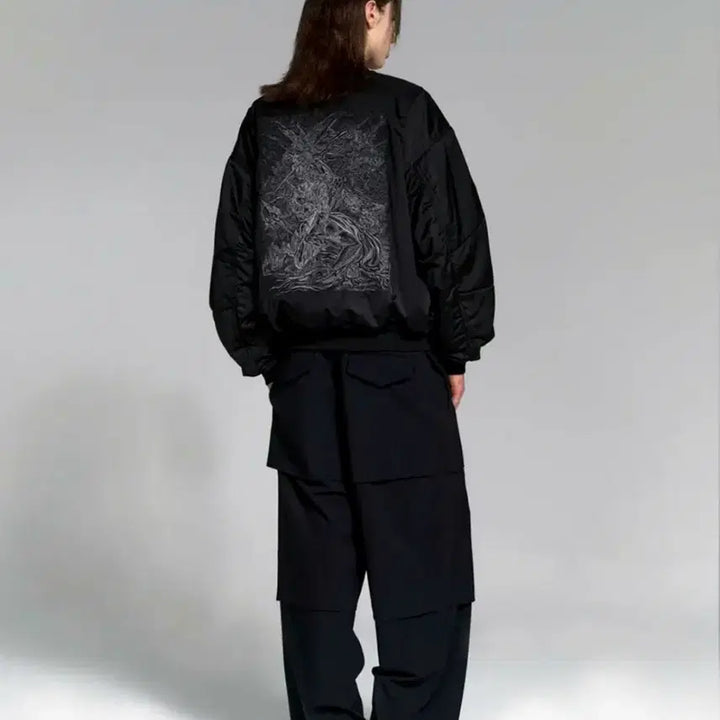 [SOLD OUT] 송지오 컬렉션 윈드 플랩 자수 MA-1 마원 자켓 블랙 46