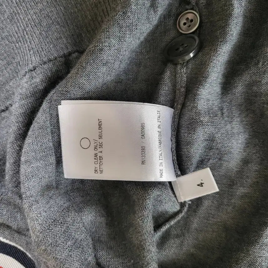 [BUNJANG] Thom Browne Cardigan (Size 4) / 톰브라운 가디건 4사이즈