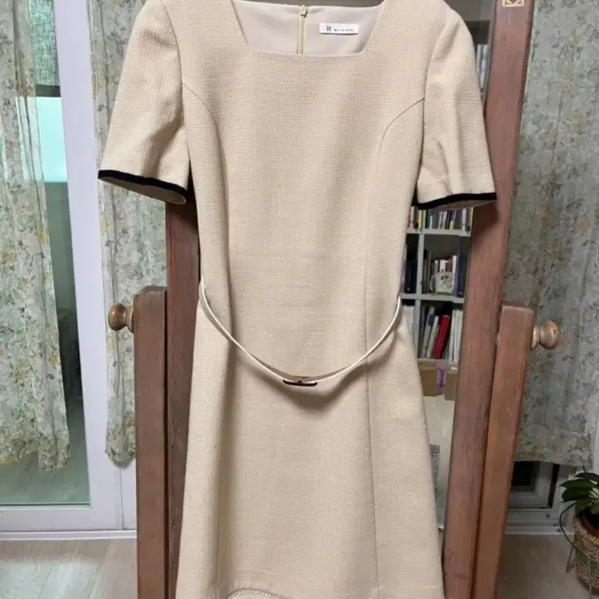 [BUNJANG] it Michaa Tweed Two-Piece Suit / it Michaa 잇미샤 트위드 투피스_55사이즈