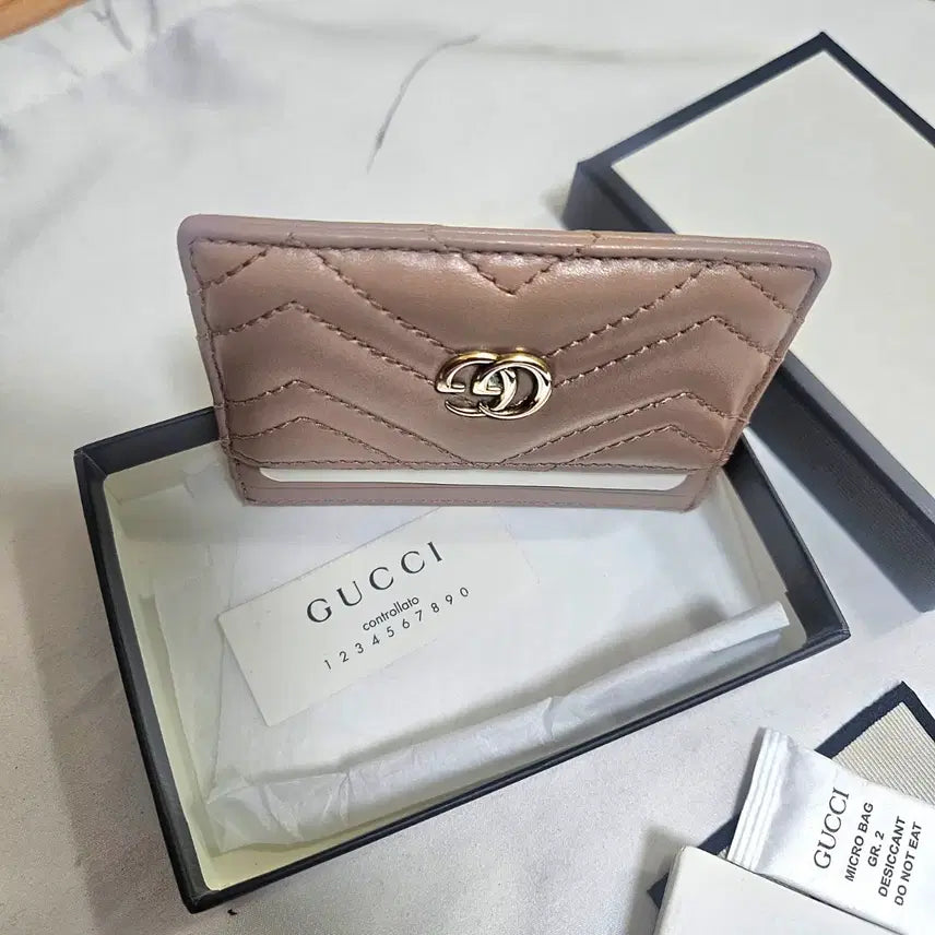 [SOLD OUT] 구찌 마몽 카드지갑 베이지  모델 443127