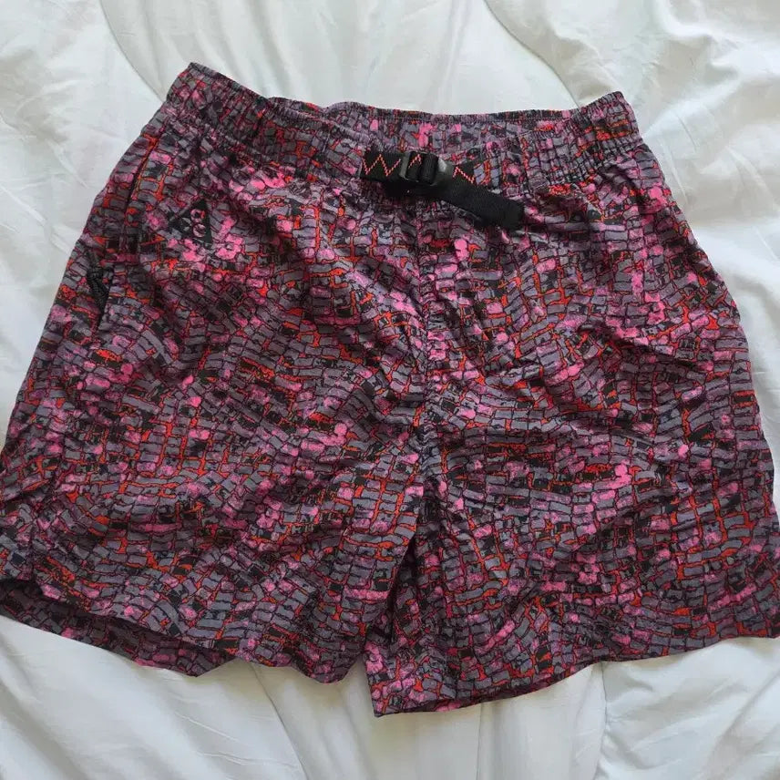 [BUNJANG] Nike ACG AOP Shorts / 나이키 ACG AOP 쇼츠