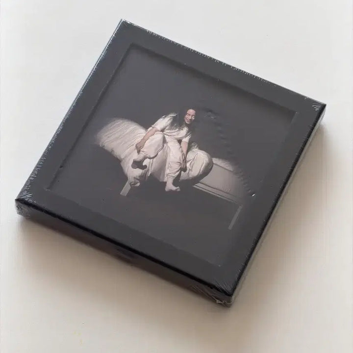 [BUNJANG] Billie Eilish Debut Album 7-inch LP Box Set (Sealed) / 빌리 아일리시 1집, 데뷔 앨범 7인치 LP 박스 세트 한정반 (미개봉)