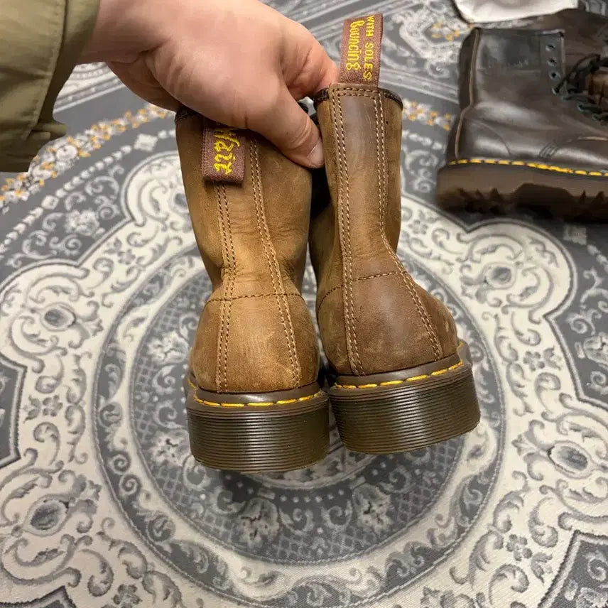 [BUNJANG] Dr. Martens 8-Hole Brown Walker Boots / 닥터마틴 8홀 브라운 워커 부츠