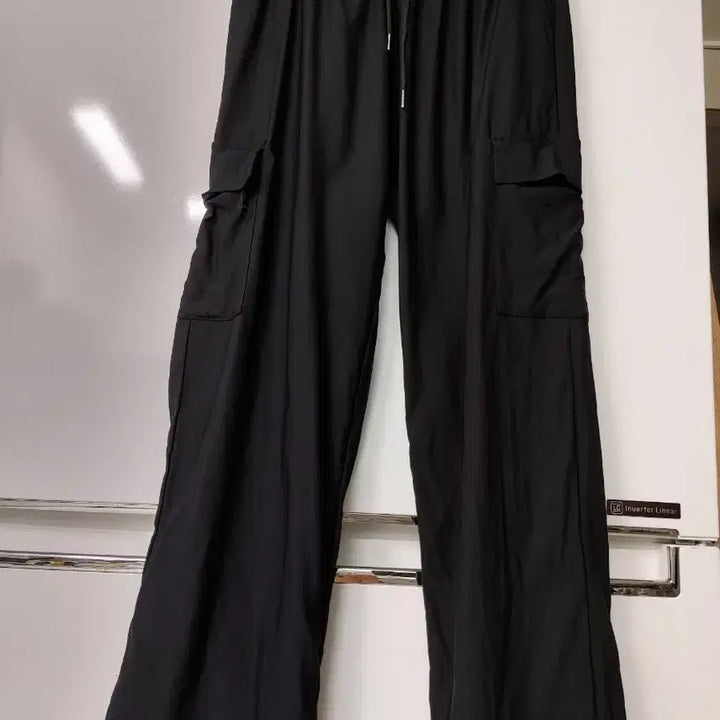 [BUNJANG] Black String Wide Cargo Pants / 블랙 스트링 와이드 카고 바지