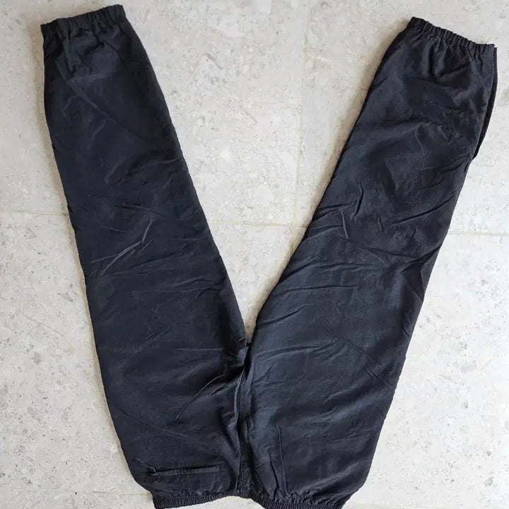 [BUNJANG] Supreme Warm-up Pants Black / [M]슈프림 웜업 팬츠 블랙
